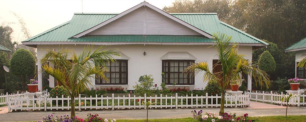 United-21 Grassland Hotel Bagori Ngoại thất bức ảnh